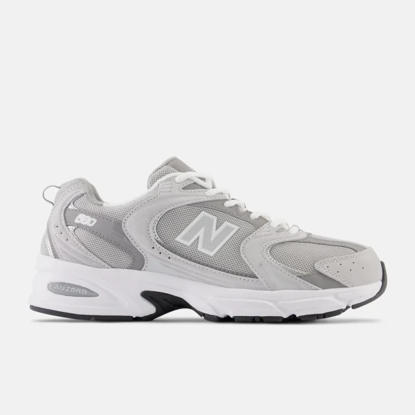 New Balance 530 Raincloud avec Shadow Grey et Silver Metallic